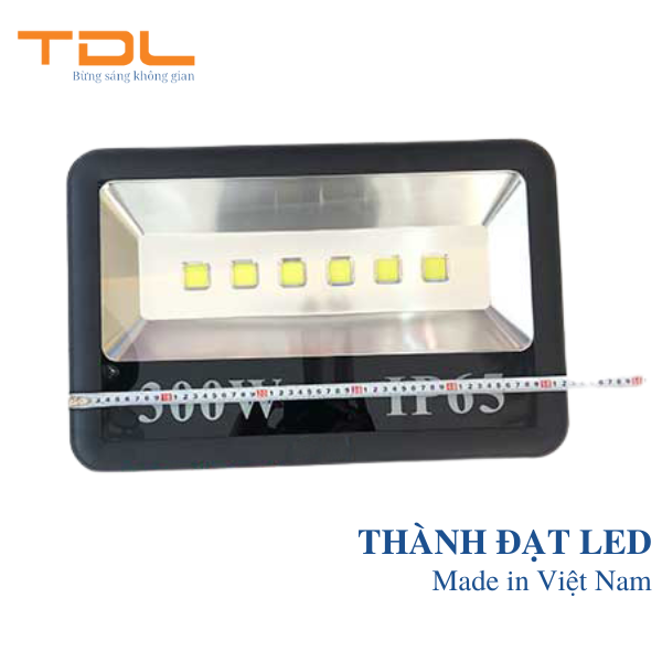 Đèn pha LED chiếu rộng 300w TDL 