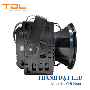 đèn pha sân vận động t1 1000w
