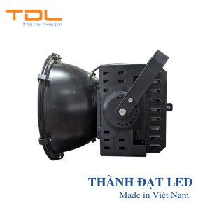 đèn pha sân vận động t1 200w