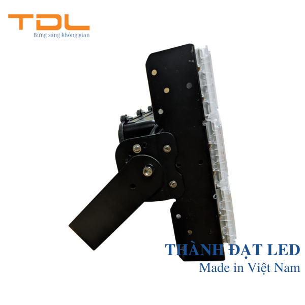 Đèn pha led module 150w sân thể thao TDL