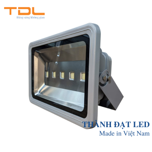 Đèn pha LED xám 250w ngoài trời